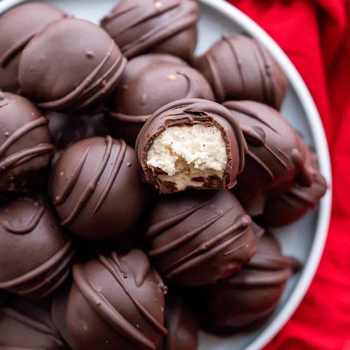 Latest company Solutions about Algerijnse bedrijfsdelegatie bezoekt ons bedrijf, het bereiken van gefaseerde resultaten in het testen van chocoladebalproductielijnen