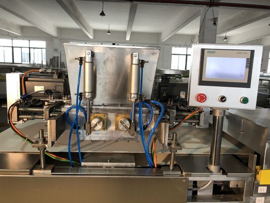 Goede prijs Geautomatiseerde Chocolade Chip Productielijn Hoge Efficiëntie Oplossing Apparatuur online